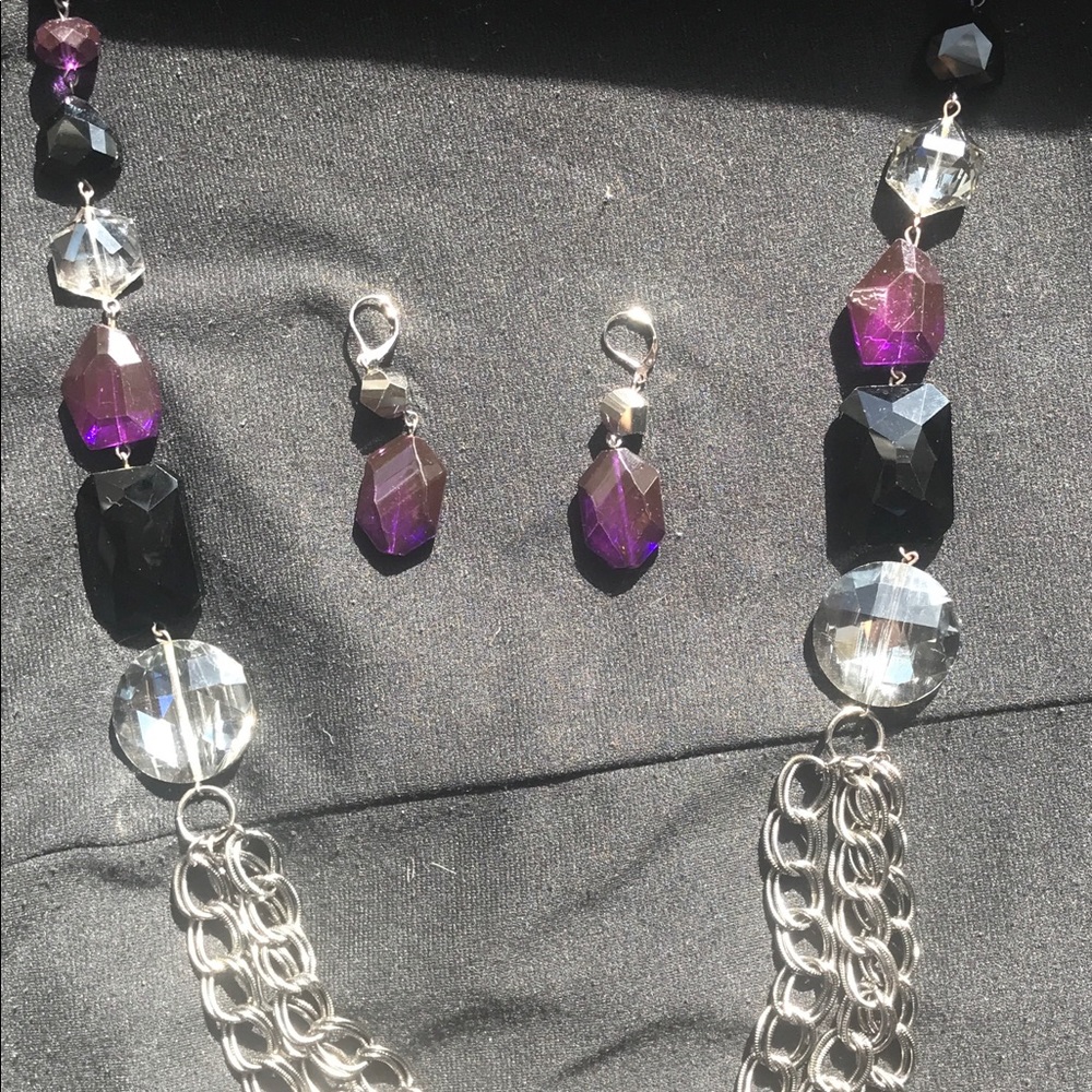 Necklace & earrings set